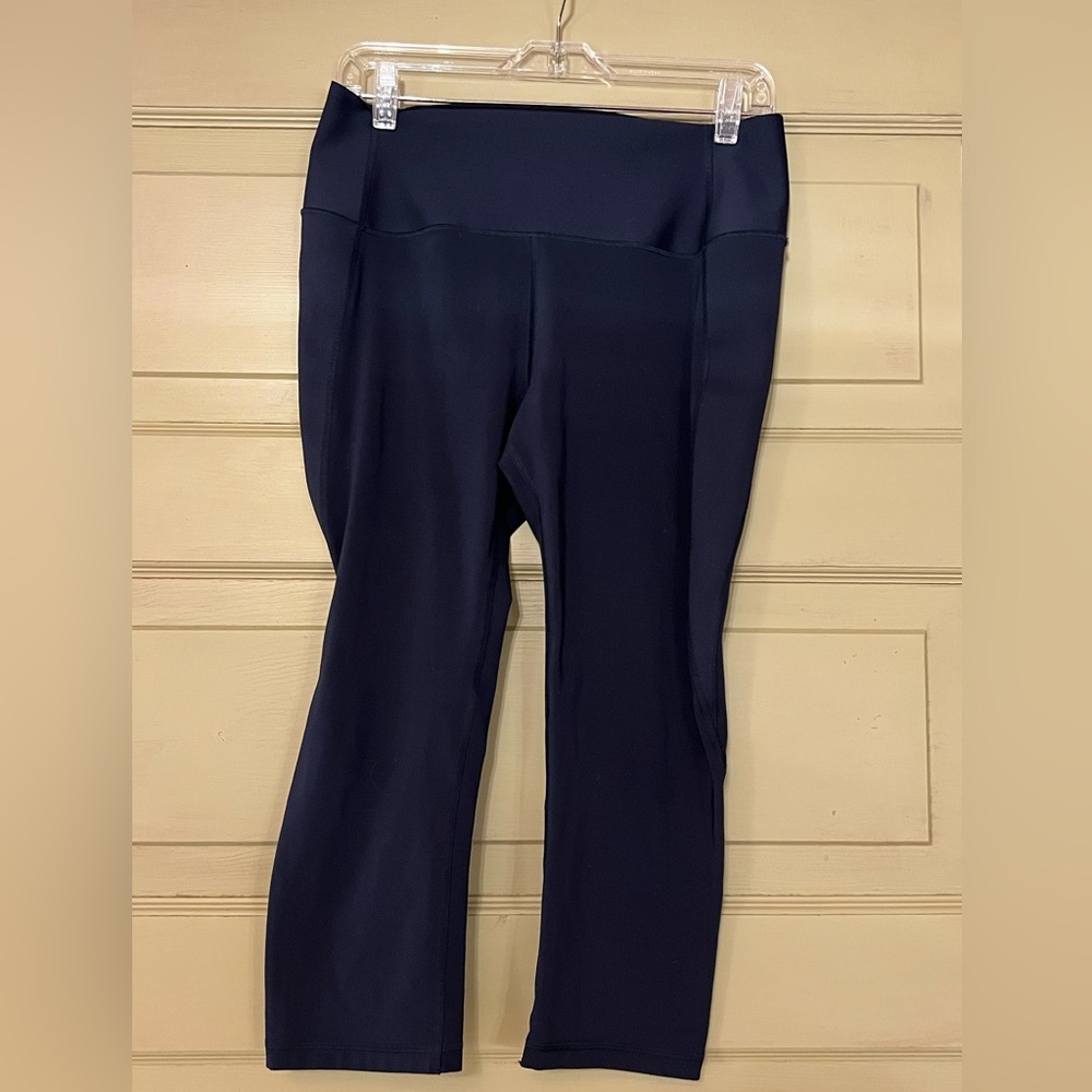 ✅Gap Fit large sculpt Revolution Navy blue Mid Rise Athletic Compression Legging